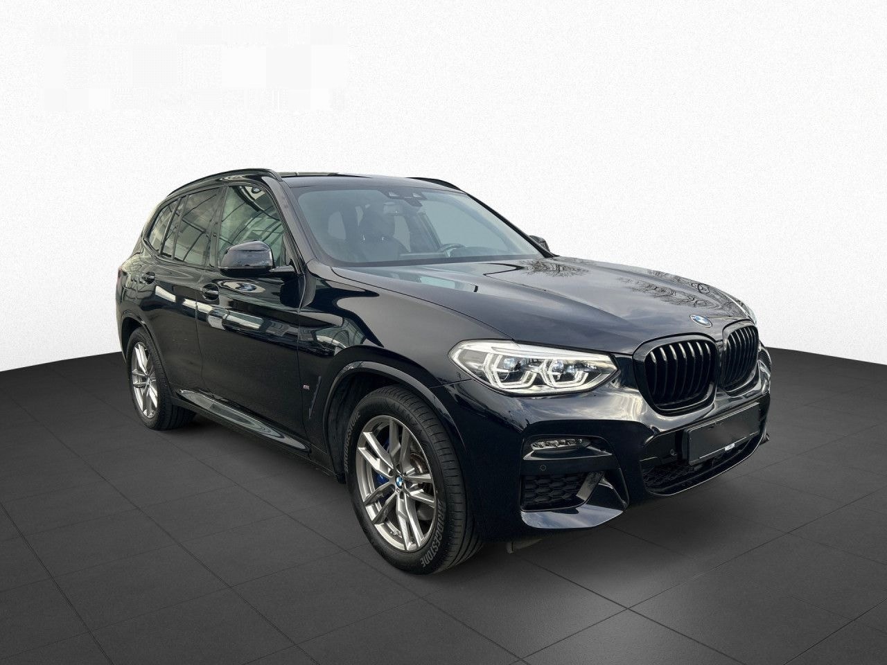 BMW X3 - xDrive30e M-SPORT ** LED, NAVI+, ADAPT. CRUISE, 19-inch LMV, CARBON SCHWARZ ** 1e EIG - UN - AutoWereld.nl