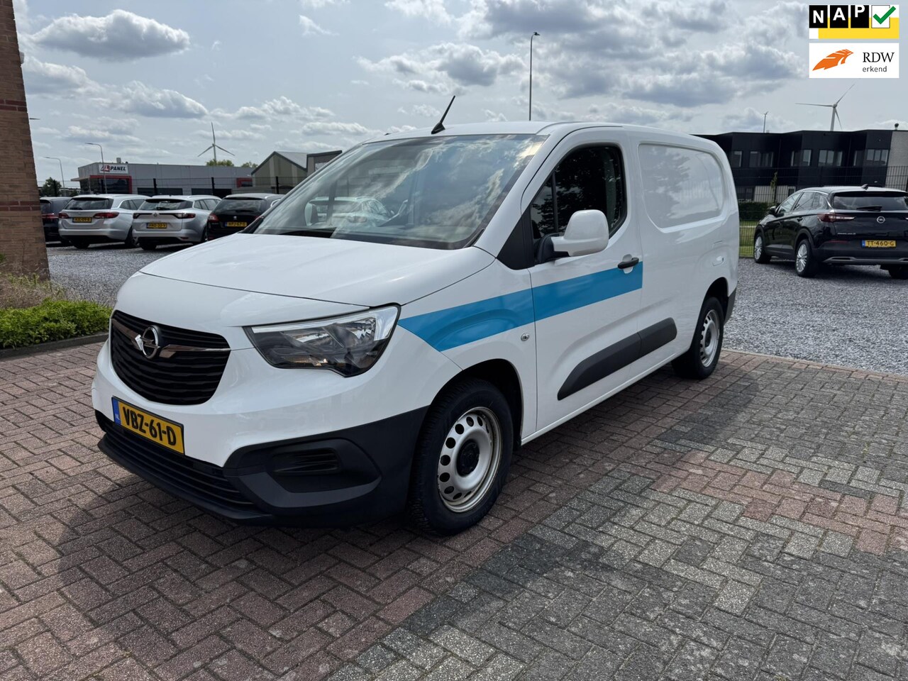 Opel Combo - 1.5D L2H1 Edition 1.5D L2H1 Edition, Sortimo Vloer, PDC a, Euro 6 - AutoWereld.nl