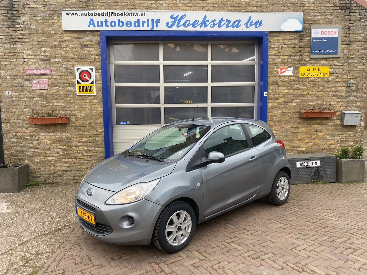 Ford Ka - 1.2 Champions Edition start/stop 1.2 Champions Edition start/stop - AutoWereld.nl