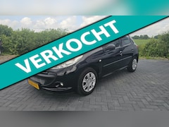 Peugeot 206 - 1.1 Accent 2011 AIRCO zeer mooie staat