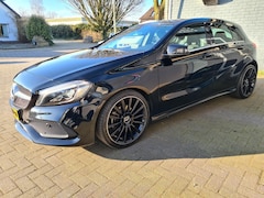Mercedes-Benz A-klasse - 180 Ambition AMG pakket