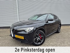 Alfa Romeo Stelvio - 2.0 T AWD Super Automaat, panoramadak, trekhaak, cruise, navigatie, achteruitrijcamera, le