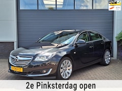 Opel Insignia - | 1.6 T Cosmo | Airco | Keyless go & start | Achterruitrij camera | Parkeer sensoren |