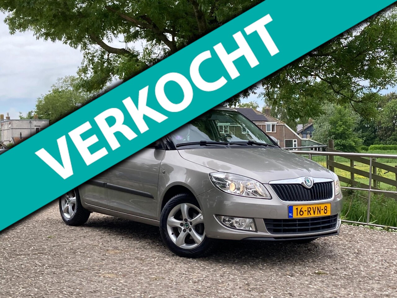 Skoda Fabia Combi - 1.2 TSI Tour | Cruise + Airco nu € 4.975,-!!! - AutoWereld.nl
