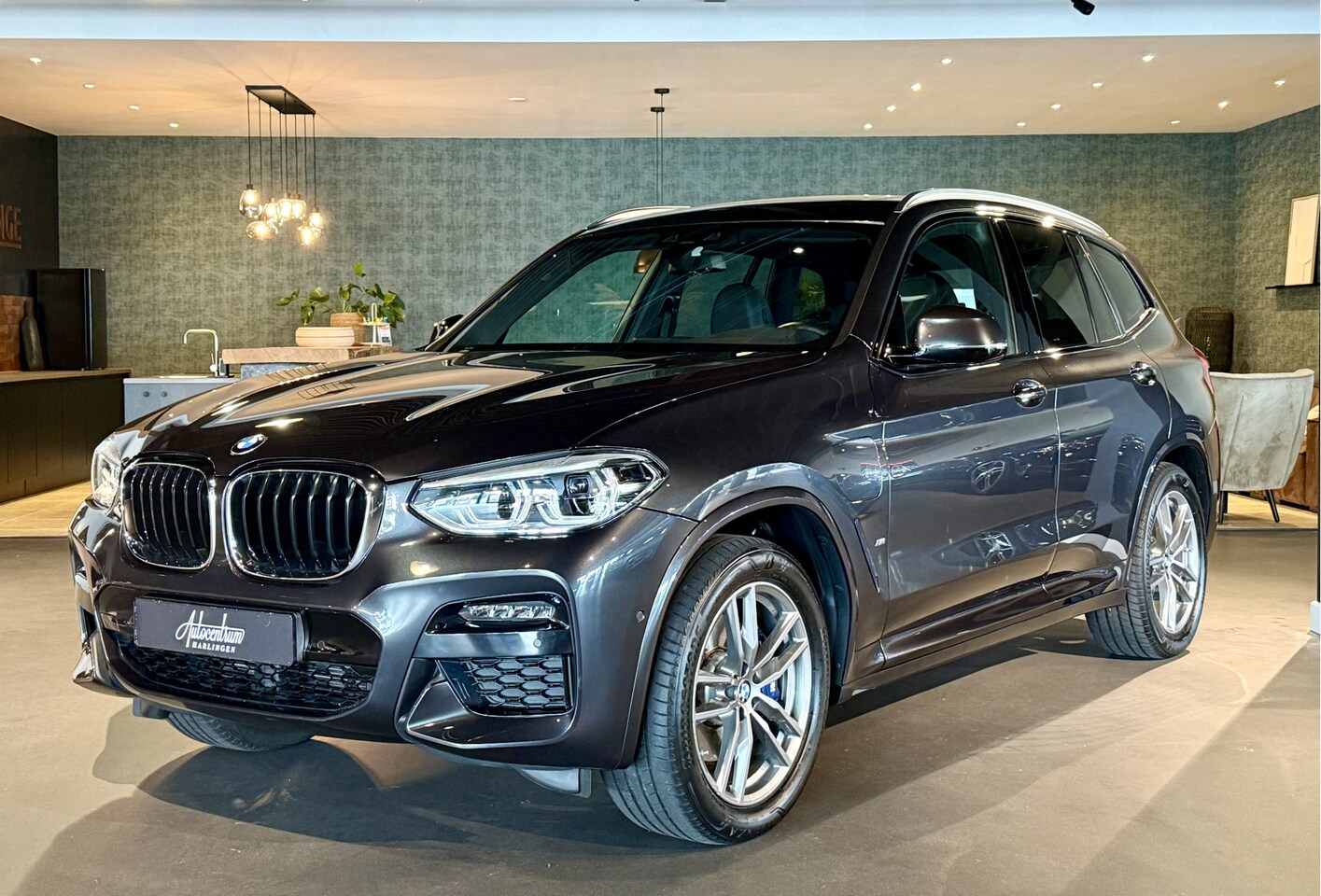 BMW X3 - xDrive30e High Exe M-Pakket I Pano I Camera - AutoWereld.nl