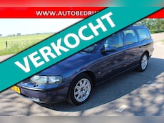 Volvo V70 - 2.4 Comfort Line // AUT / 7-PERSOONS //