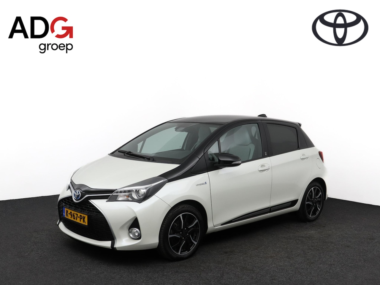 Toyota Yaris - 1.5 Hybrid Dynamic Bi-Tone | Trekhaak | Navigatie | Climate control | Keyless | - AutoWereld.nl