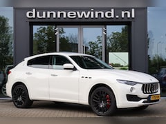 Maserati Levante - 3.0 V6 S GranLusso AWD *Luchtvering*Sportuitlaat*Panorama
