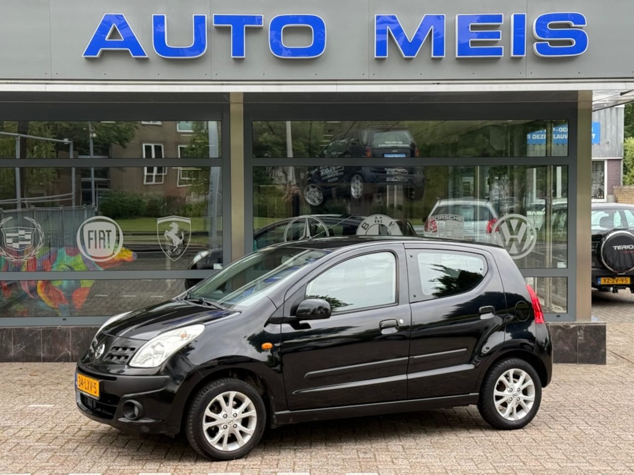Nissan Pixo - 1.0 Look Airco Cruise Trekhaak - AutoWereld.nl