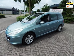 Peugeot 307 SW - 2.0-16V Pack AUTOMAAT 7 PERSOONS