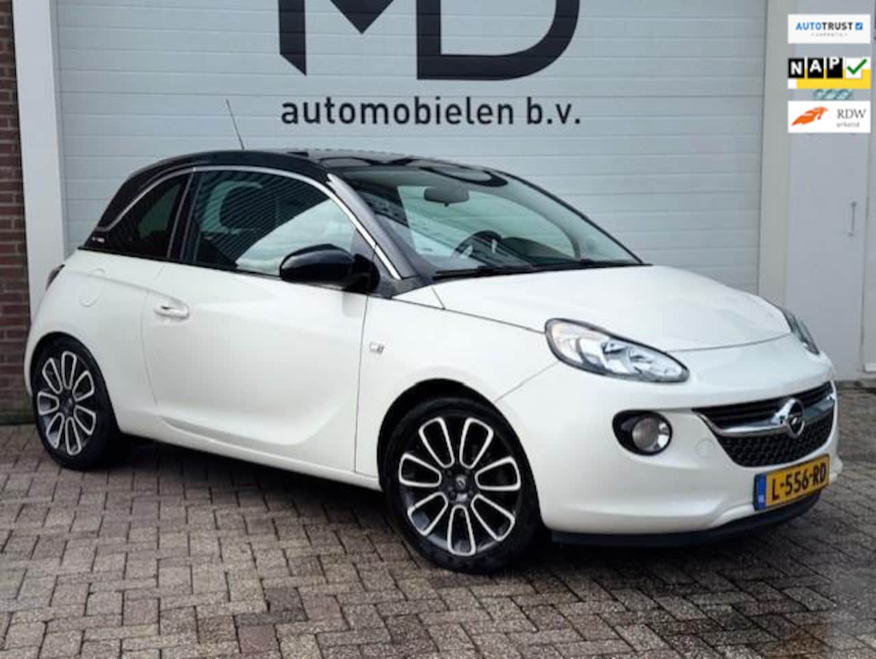 Opel ADAM - 1.2 - Cruise - Climate - Carplay - Parkeersensoren - AutoWereld.nl