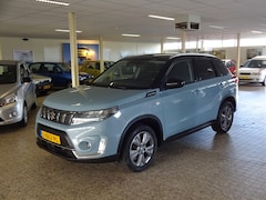 Suzuki Vitara - 1.4 Boosterjet 129PK Smart Hybrid Select Trekhaak Navigatie