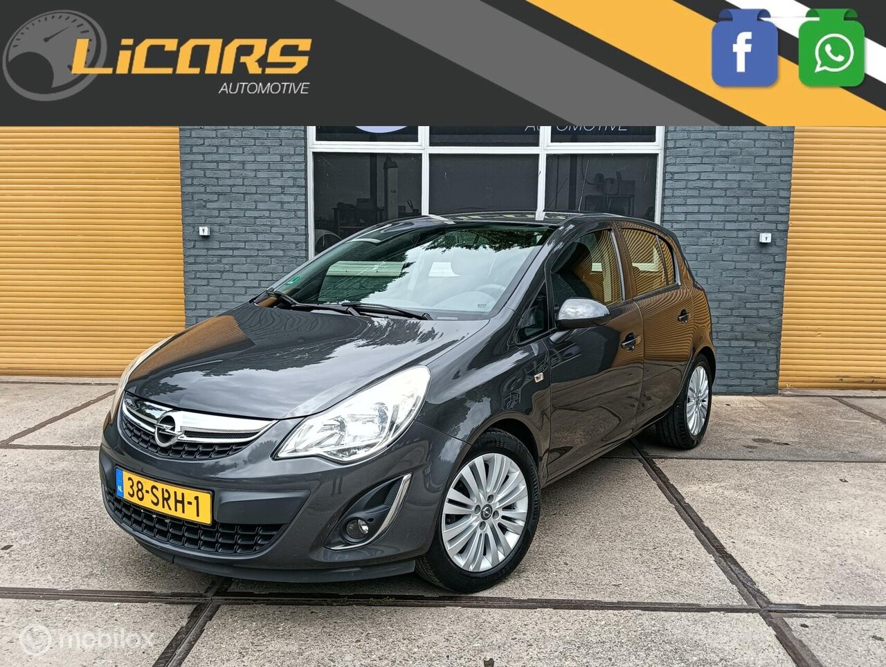 Opel Corsa - 1.4-16V Vol-Automaat 5deurs airco/navi/PDC/cruise - AutoWereld.nl