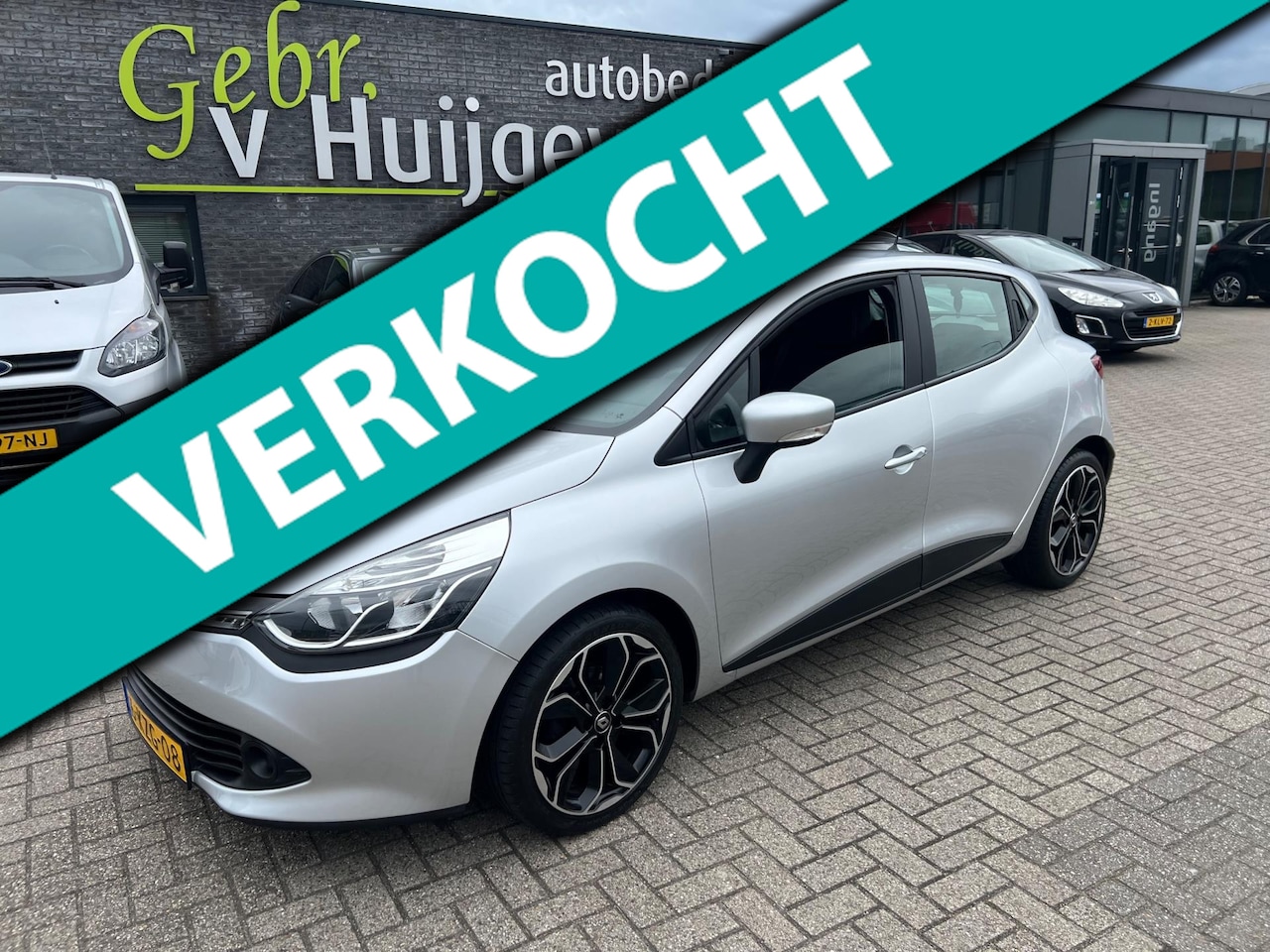 Renault Clio - 0.9 TCe Expression 0.9 TCe Expression - AutoWereld.nl
