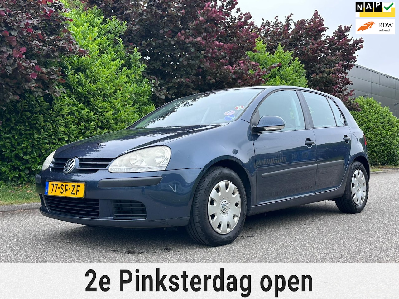 Volkswagen Golf - 1.6 FSI Turijn 5DR*Cruise*Clima*NAP*Trekhaak*Dealer onderhouden*2e eigenaar* - AutoWereld.nl
