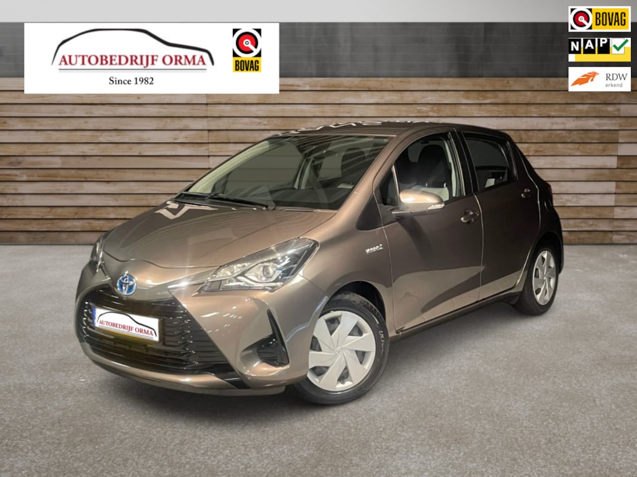 Toyota Yaris - 1.5 Hybrid Automaat Active 40.000 km NAP - AutoWereld.nl