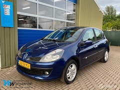 Renault Clio - 1.6-16V Dynamique Luxe|Keurig|Cruise|Airco|