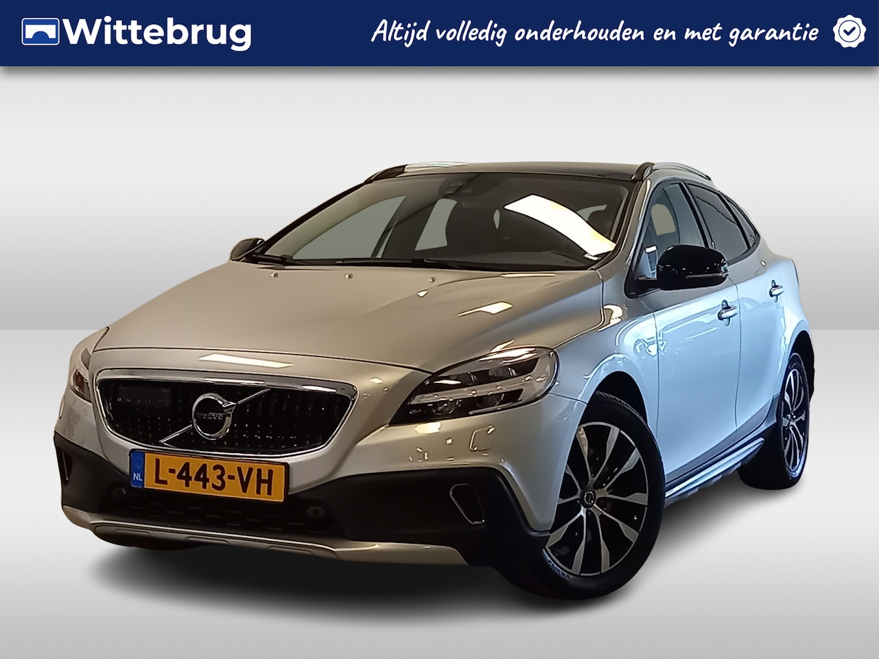 Volvo V40 Cross Country - 1.5 T3 Polar+ Luxury | Navigatie | Comfort stoelen leder | Camera | Panorama dak | - AutoWereld.nl