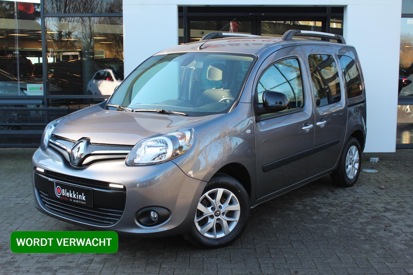 Renault Kangoo Family - 1.2 TCe 115 pk Limited Airco, LMV, Radio/cd,Trekhaak, Navigatie - AutoWereld.nl