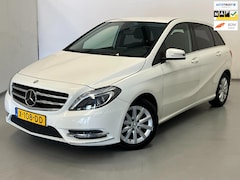 Mercedes-Benz B-klasse - 180 / CarPlay / Xenon / Stoelverwarming