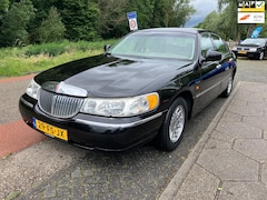 Lincoln Town Car - 4.6 Signature Nederlands + NAP