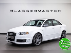 Audi A4 Limousine - Sedan 4.2 V8 RS 4 quattro Btw auto, Fiscale waarde € 12.000, - (€ 57.809.92 Ex B.T.W) DEAL