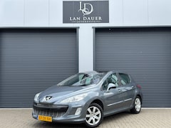 Peugeot 308 - 1.6 VTi XT Panoramadak / Trekhaak / Airco / PDC