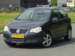 Volkswagen Polo - 1.4-16V FSI Optive NAP/AIRCO/APK 07-2026