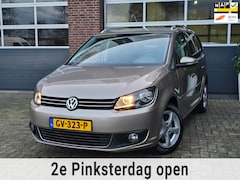 Volkswagen Touran - 1.6 TDI Highline BlueMotion 7p. DSG|Clima |Navi