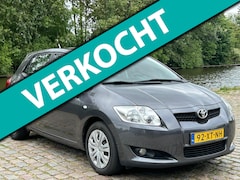 Toyota Auris - 1.6-16V Sol Automaat 2e eigenaar dealer onderhouden cruis control trekhaak cv op afs elekt