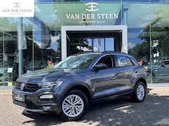 Volkswagen T-Roc - 1.5 TSI Life Business Adapt Cruise | Camera | Stuur-Stoelverwarming
