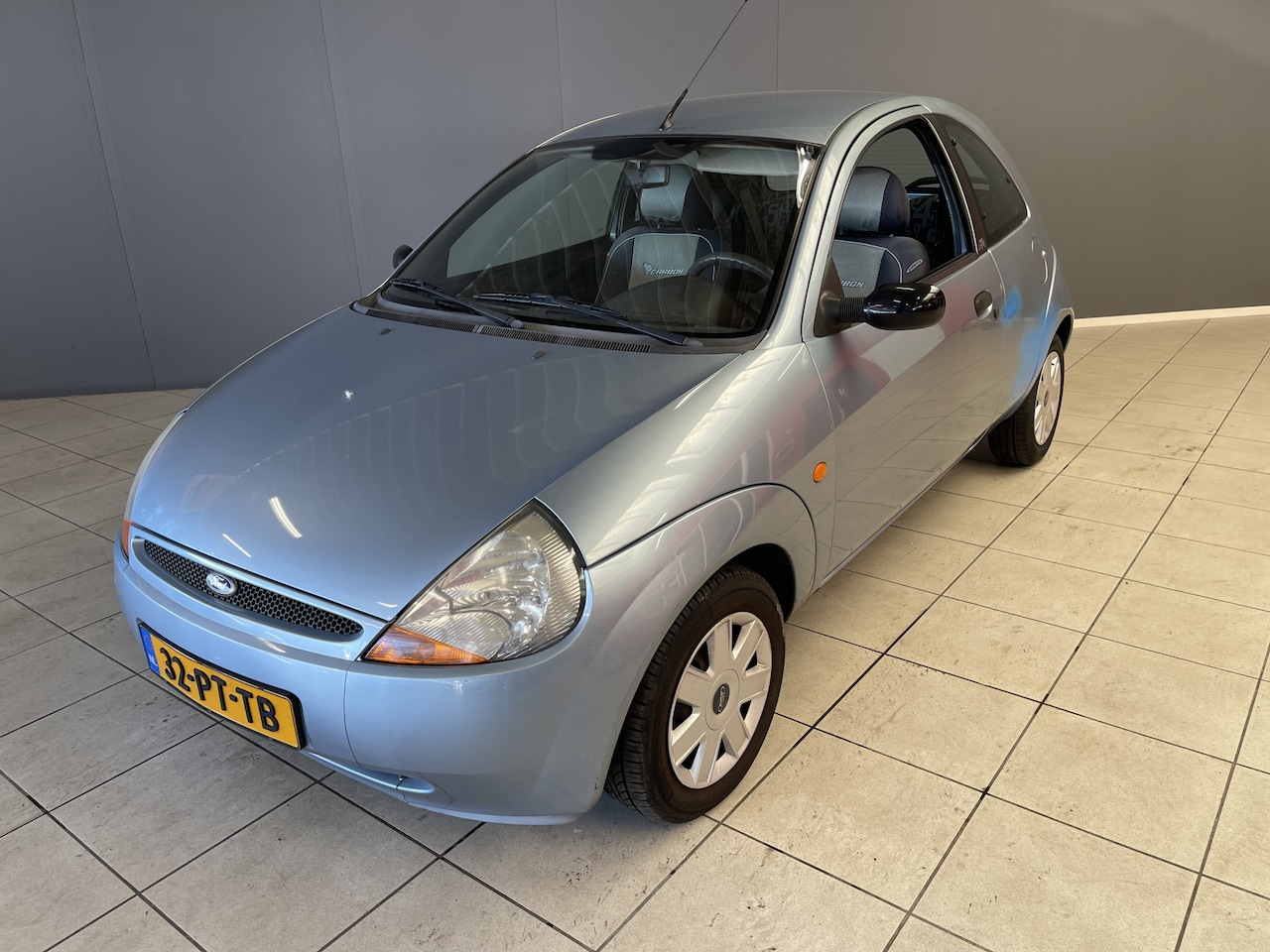 Ford Ka - 1.3 Briels Compact, goedkoop in gebruik, lage KM-stand Airco, Nieuwe APK, elektrische rame - AutoWereld.nl