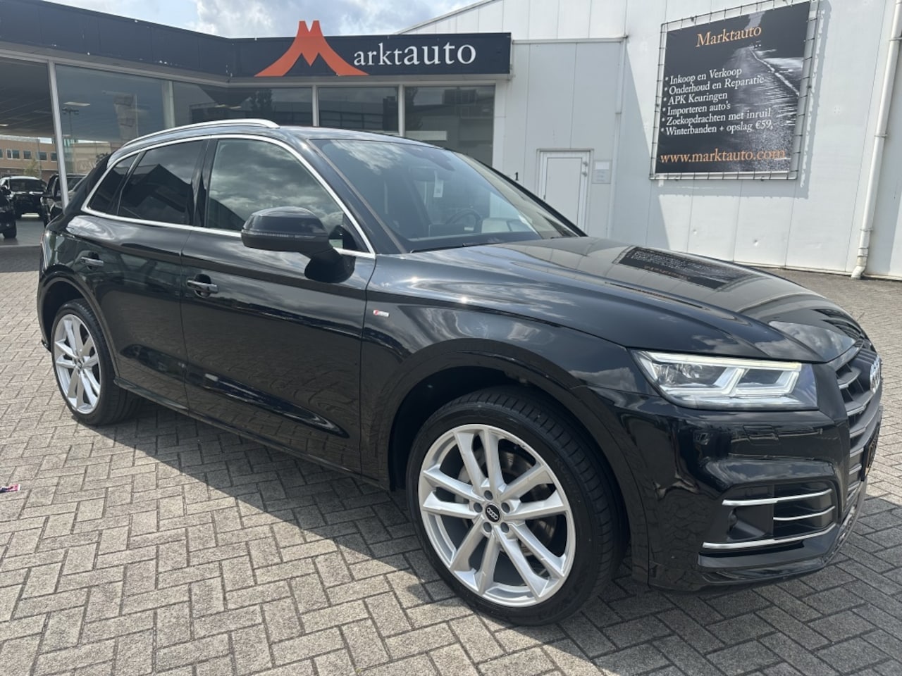 Audi Q5 - 55 TFSI e quattro Competition S-Line Carplay Adaptive Cruise - AutoWereld.nl