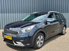 Kia Niro - 1.6 GDi Hybrid 141pk DCT6 DynamicLine | Navigatie | Cruise Control |