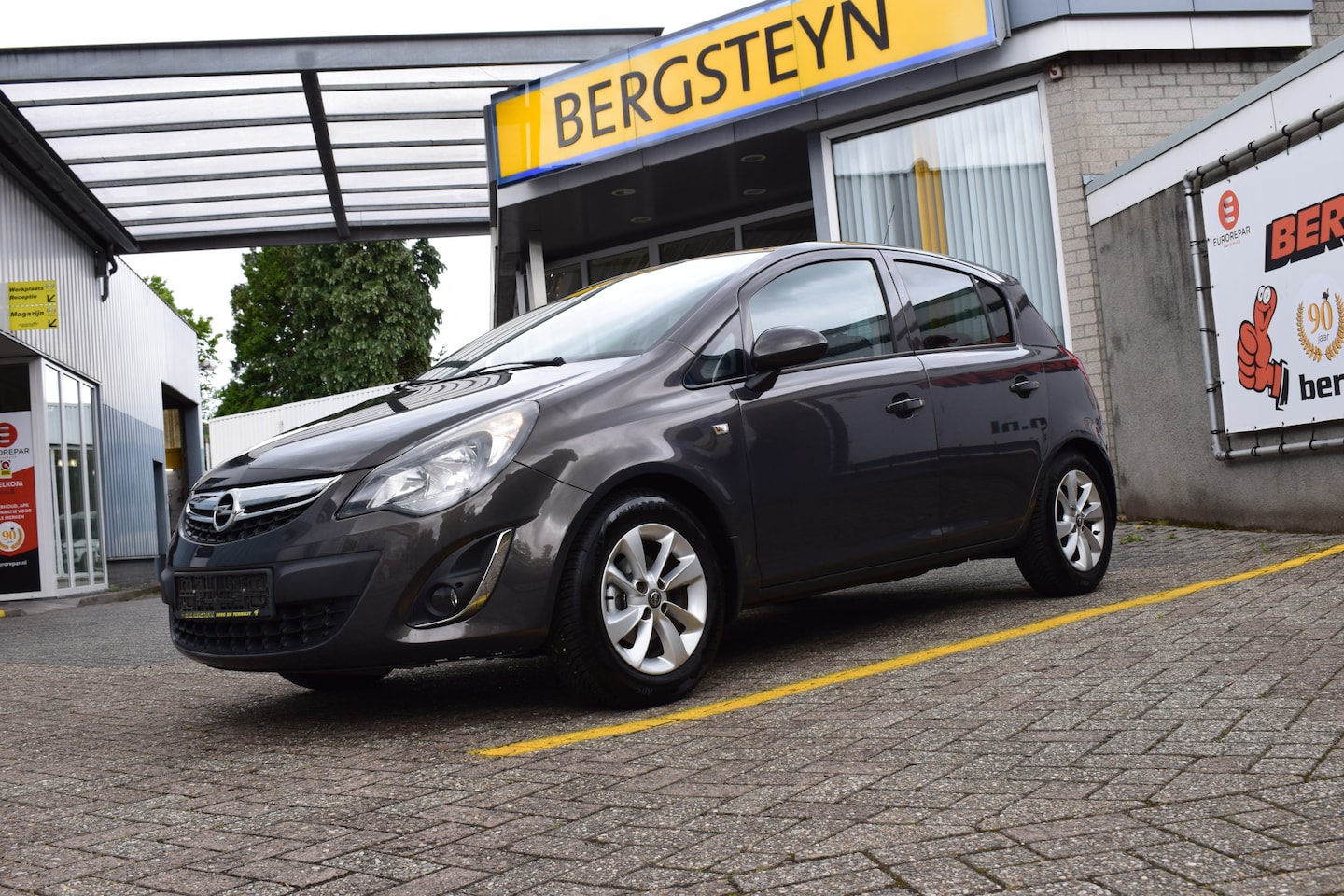 Opel Corsa - 1.4-16V Design Edition 1.4-16V Design Edition - AutoWereld.nl