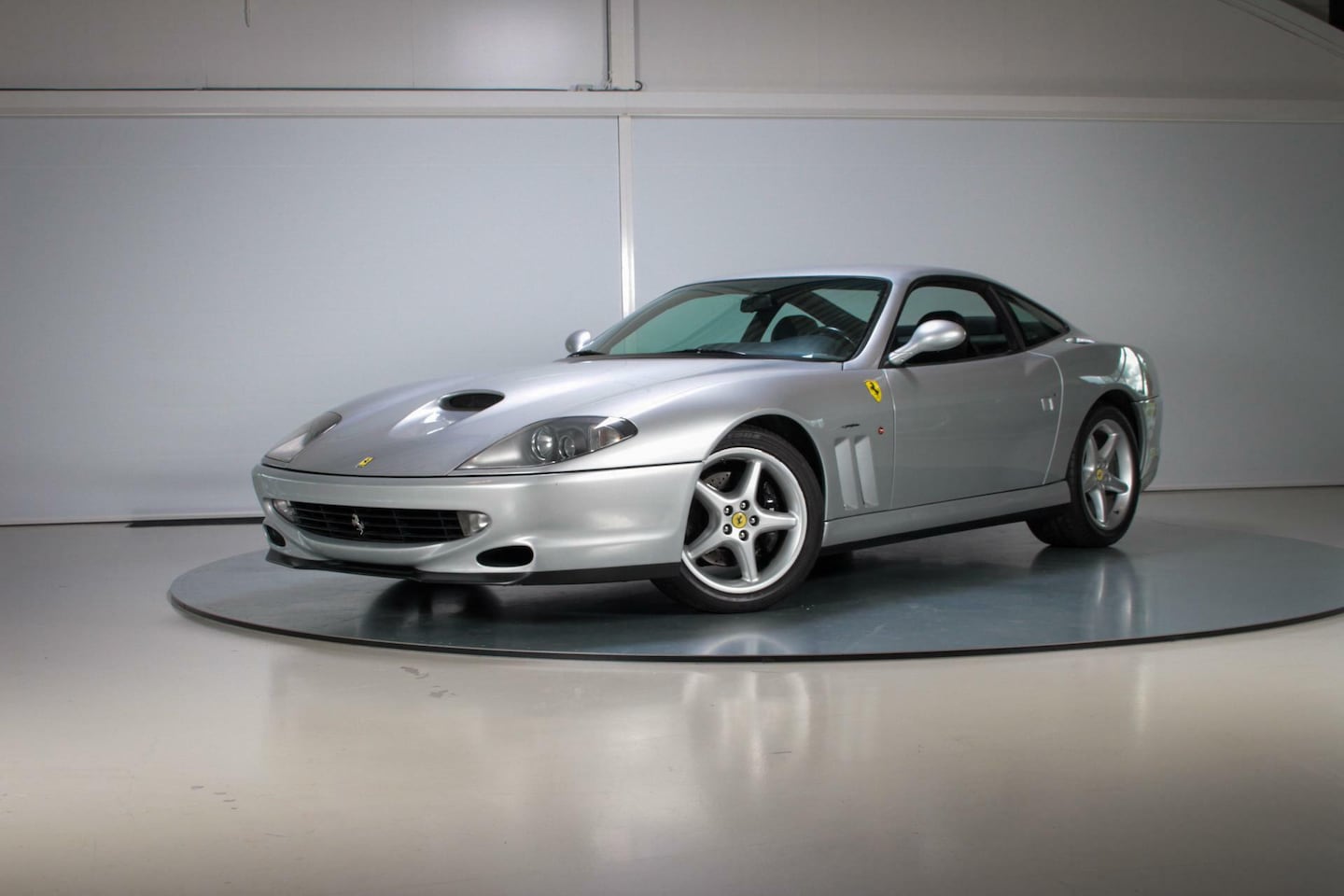 Ferrari 550 - Maranello Maranello - AutoWereld.nl