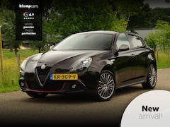 Alfa Romeo Giulietta - 1.4 Turbo Carbon | Leer | Nav | Sportiva 8C | All wheather