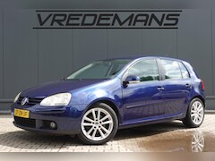 Volkswagen Golf - 1.6 FSI Trendline
