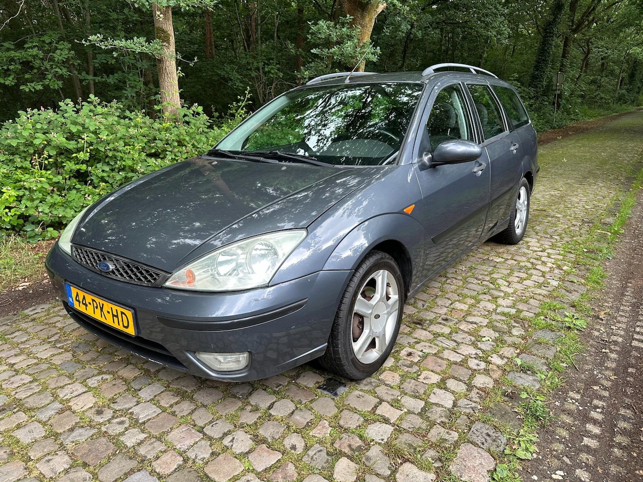 Ford Focus Wagon - 1.6-16V Trend APK 05-2026!! - AutoWereld.nl