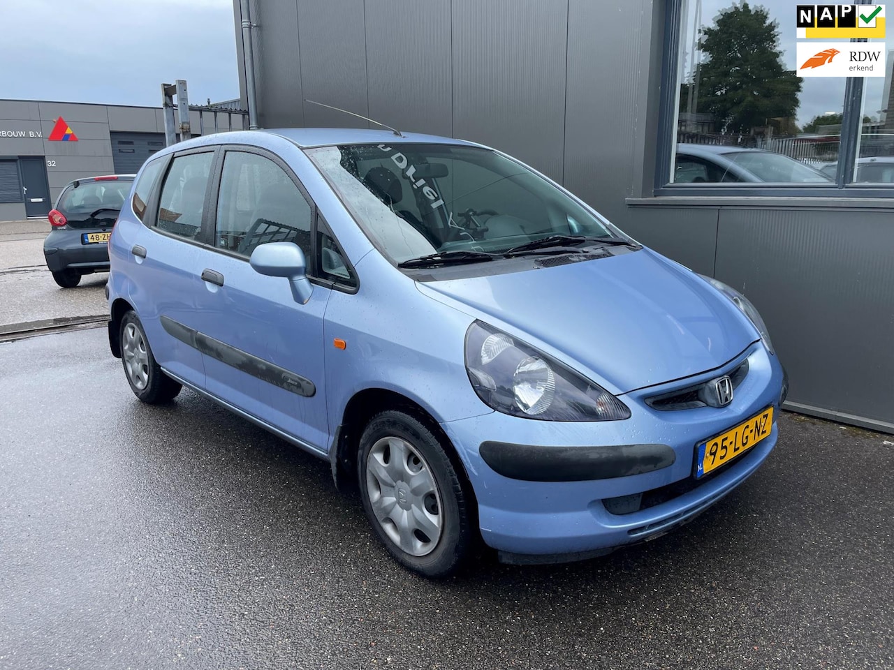 Honda Jazz - 1.4 LS / Airco / Handel-Export Zo meenemen! - AutoWereld.nl
