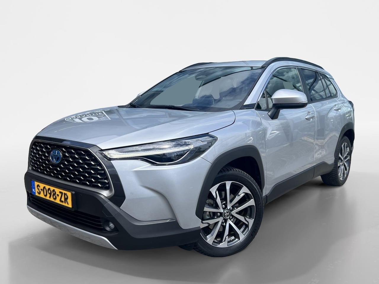 Toyota Corolla Cross - 2.0 HP Hybrid F. Ed. | NL Auto | Allseason banden | - AutoWereld.nl