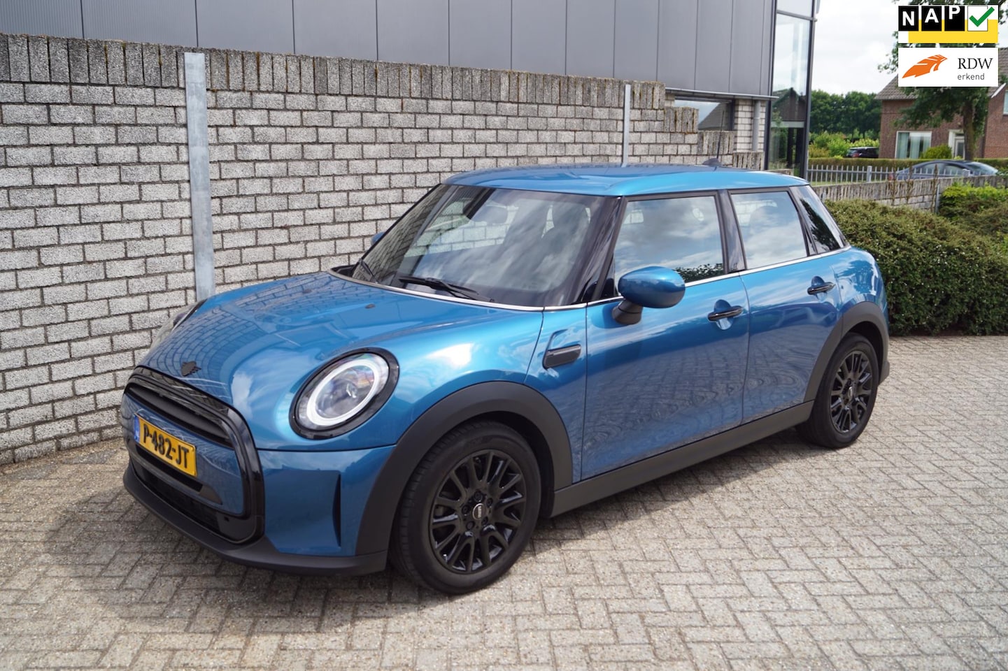 MINI One - Mini 1.5 Business Edition Half Leder/Stof Sportst Navi LED Kopl Apple Carplay Clima Cruise - AutoWereld.nl