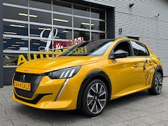 Peugeot 208 - 1.2 PureTech GT - Panorama dak I Navigatie I Airco I Sport pakket I 1/2 Leer I Trekhaak I