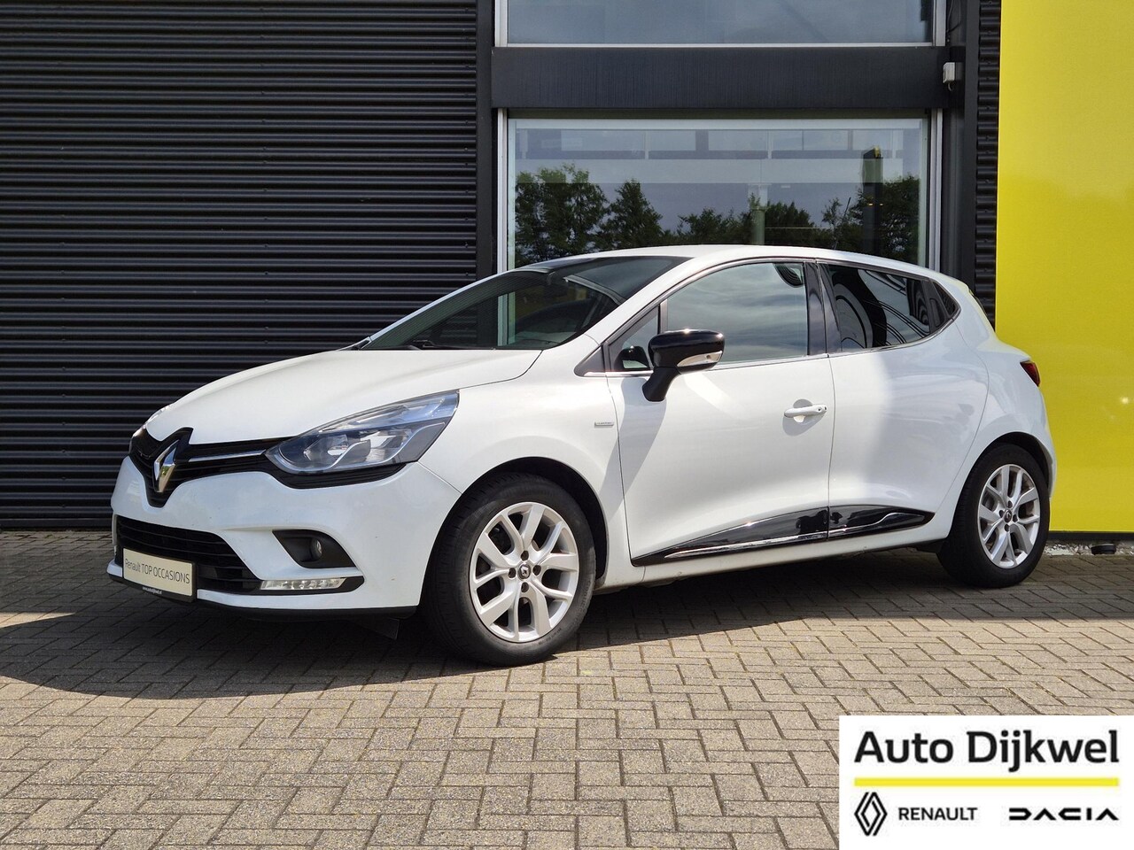 Renault Clio - TCe 90 Limited Airco, Navigatie, P-sensoren, LM velgen - AutoWereld.nl
