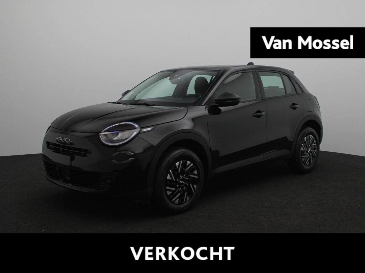 Fiat 600 - 1.2 Hybrid Urban | Apple & Android Carplay | Parkeersensoren | Led Verlichting| - AutoWereld.nl