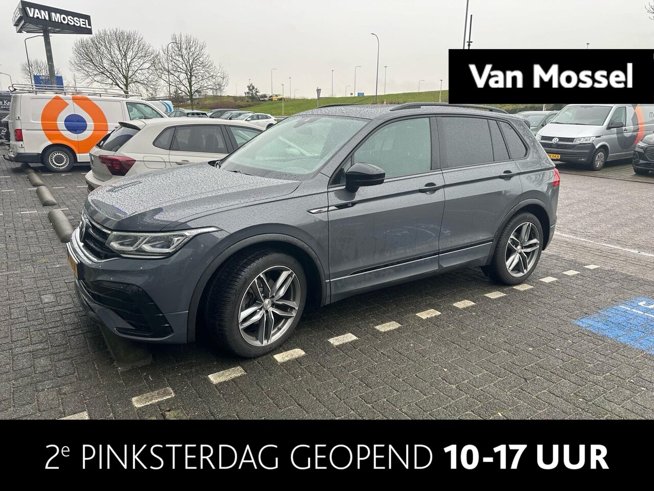 Volkswagen Tiguan - 1.5 TSI R-Line 150 PK DSG | WORDT VERWACHT | Automaat | Apple Carplay | Panoramadak | Stoe - AutoWereld.nl