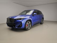 BMW iX1 - eDrive20 M-Sport Edition / Comfort Pack / Travel Pack