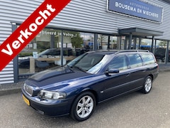 Volvo V70 - 2.4 Comfort Line