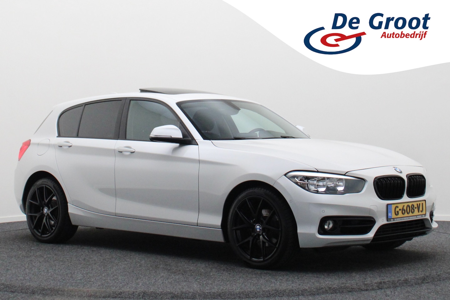 BMW 1-serie - 118i Edition Sport Line Shadow Executive 118i Edition Sport Line Shadow Executive - AutoWereld.nl