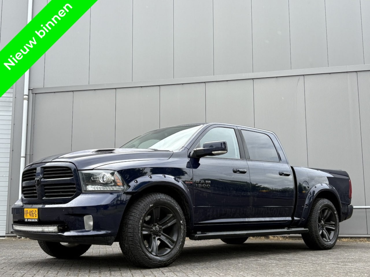 Dodge Ram 1500 - 5.7 V8 QC 6'4 - nap! - airco - cruise - bomvol! - - AutoWereld.nl